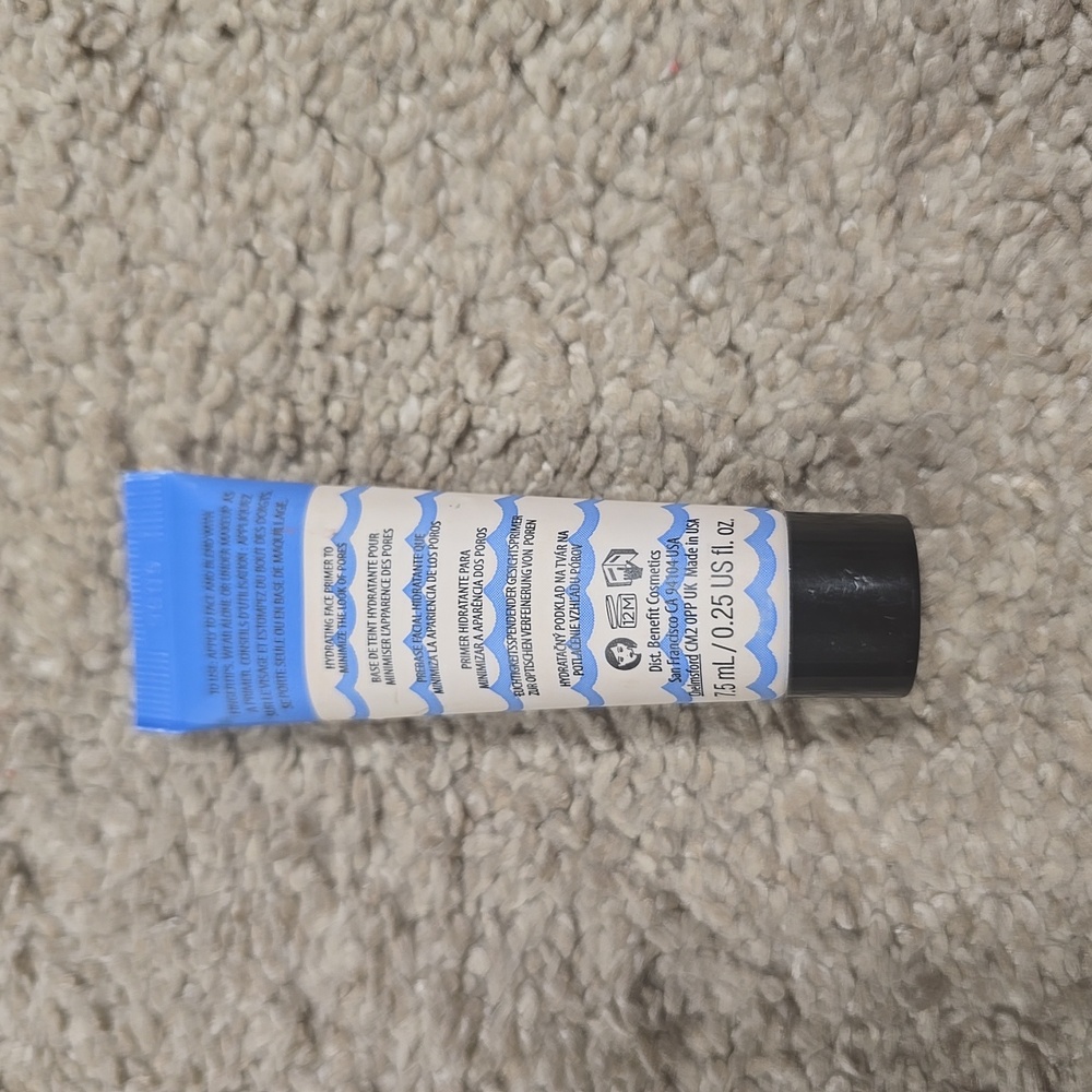 The POREfessional: Hydrate Primer Travel Size Mini Hydrating face primer - Picture 5 of 6